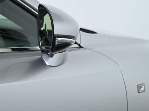 Used 2019 Lexus IS 300 F Sport w/ F Sport Package image 12