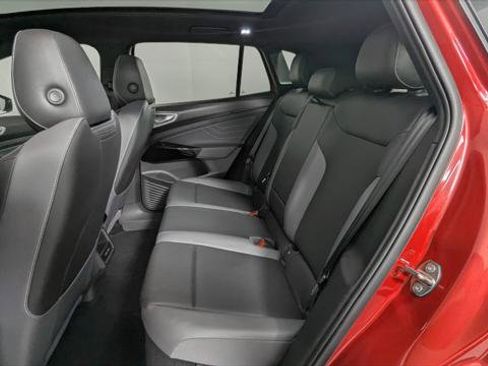 Used 2023 Volkswagen ID.4 Pro S RWD image 18