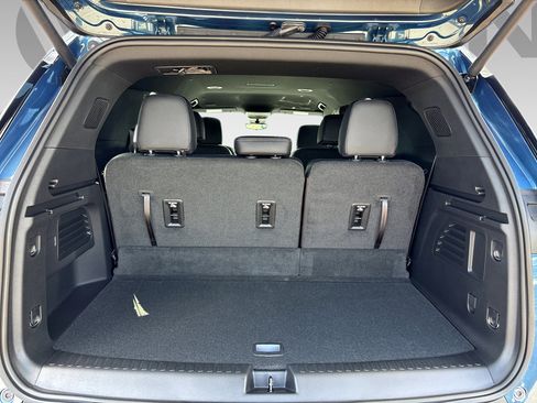 New 2026 Chevrolet Traverse LT w/ Enhanced Driving Package FWD image 20