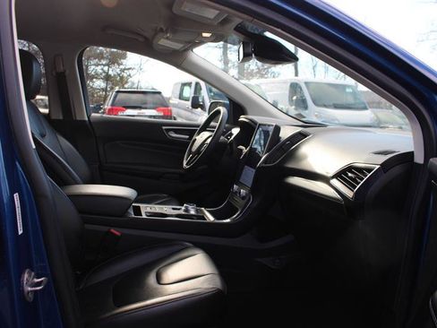Used 2022 Ford Edge Titanium w/ Equipment Group 301A image 13