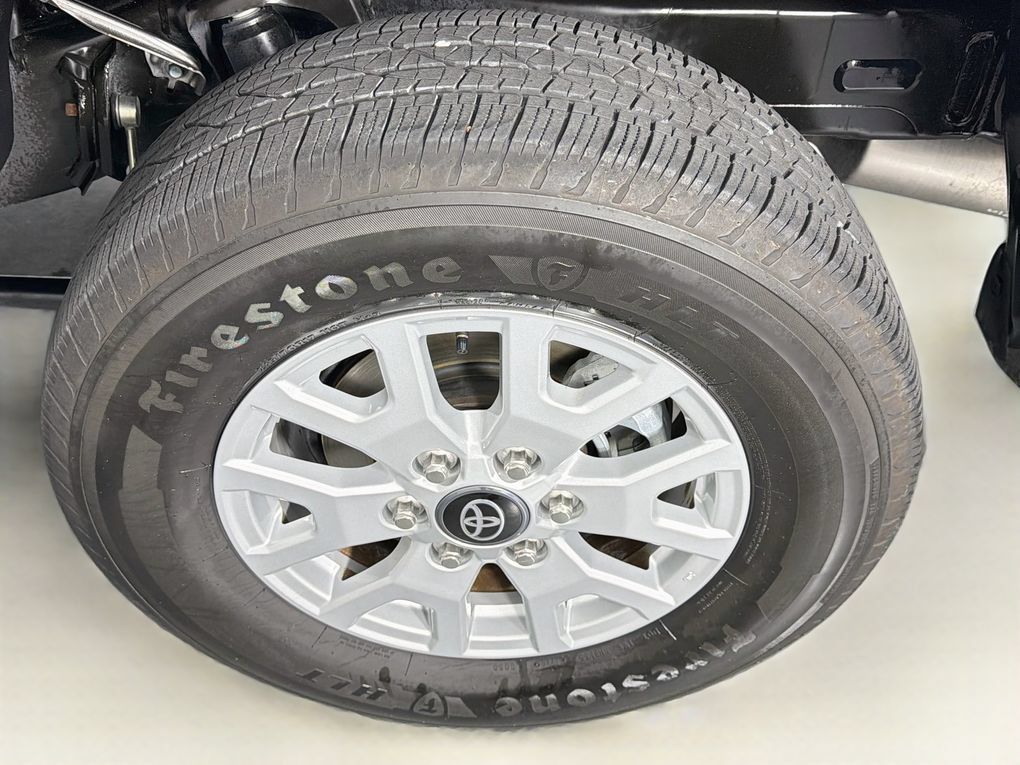 Used 2024 Toyota Tacoma SR5 RWD image 32