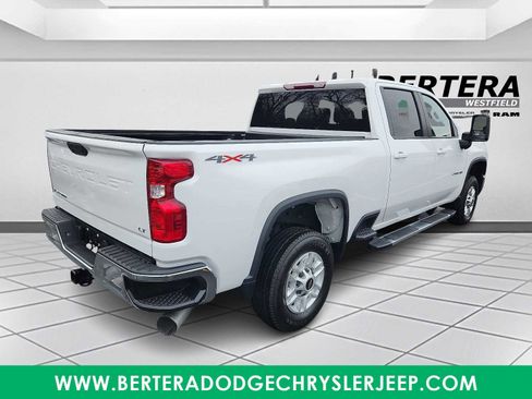 Used 2024 Chevrolet Silverado 2500 LT image 6