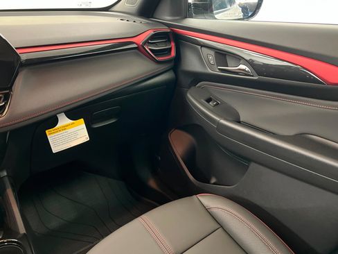 New 2026 Chevrolet TrailBlazer RS w/ Convenience Package image 11