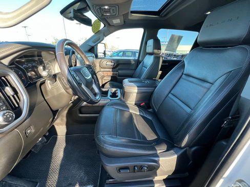 Used 2022 GMC Sierra 2500 Denali image 19