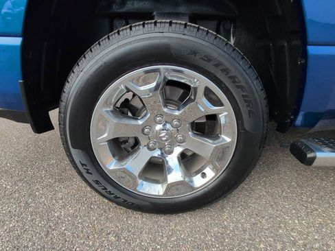 Used 2019 RAM 1500 Big Horn AWD/4WD image 11