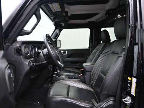 Used 2021 Jeep Wrangler Unlimited Sahara AWD/4WD image 27