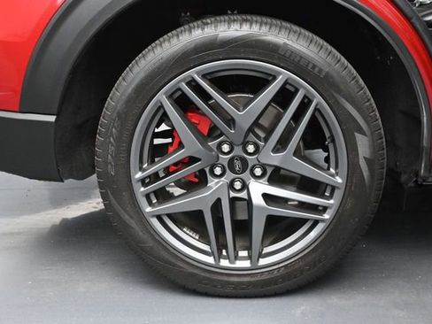 Certified 2025 Ford Explorer ST AWD/4WD image 40