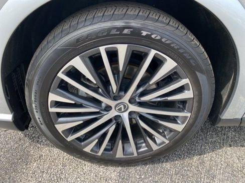 Used 2024 Lexus RX 350 w/ Convenience Package image 10