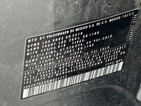 Used 2022 Volkswagen Tiguan SE image 14