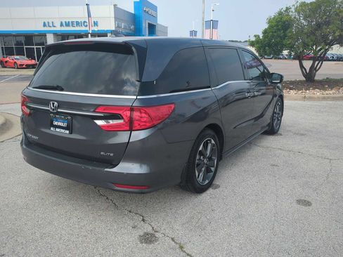 Used 2022 Honda Odyssey Elite image 8