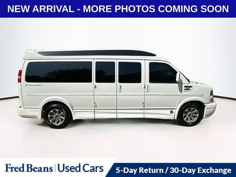 Used 2016 GMC Savana 2500 Extended RWD image 11