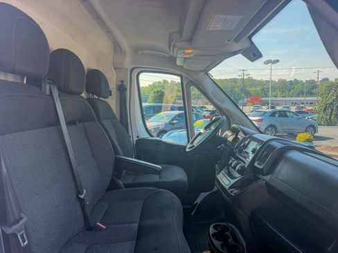 Used 2021 RAM ProMaster 1500 w/ Convenience Group FWD image 11