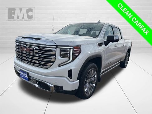 Used 2024 GMC Sierra 1500 Denali w/ Denali Reserve Package AWD/4WD image 1