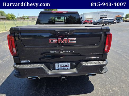 Certified 2026 GMC Sierra 1500 Denali w/ Denali Reserve Package AWD/4WD image 5
