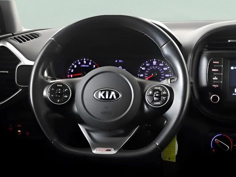 Used 2021 Kia Soul GT-Line image 21