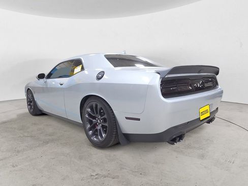 Used 2021 Dodge Challenger R/T Scat Pack RWD image 3