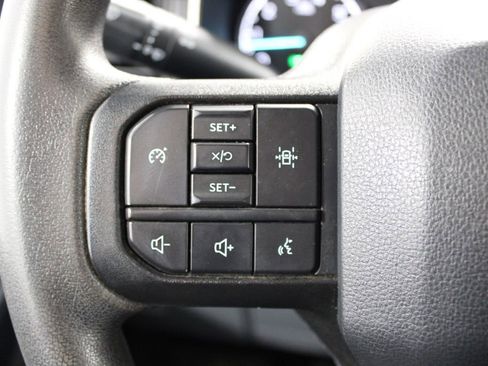 Used 2022 Ford F150 XLT w/ Trailer Tow Package image 19