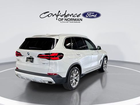 Used 2024 BMW X5 xDrive40i AWD/4WD image 8