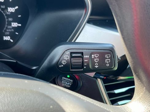 Used 2020 Ford Escape SE AWD/4WD image 32