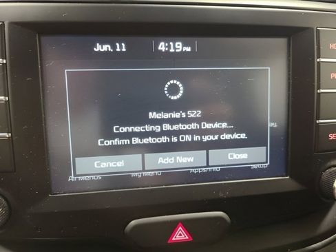 Used 2021 Kia Soul LX FWD image 5