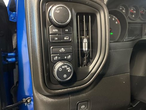 Certified 2024 Chevrolet Silverado 1500 Custom w/ LPO, Dark Essentials Package AWD/4WD image 15