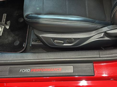 Used 2017 Ford Mustang Shelby GT350 RWD image 25