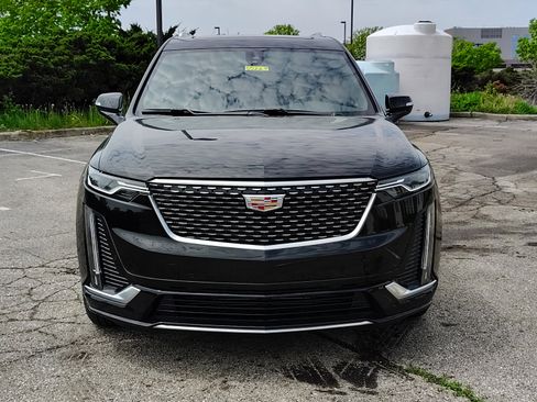 New 2025 Cadillac XT6 Luxury image 43