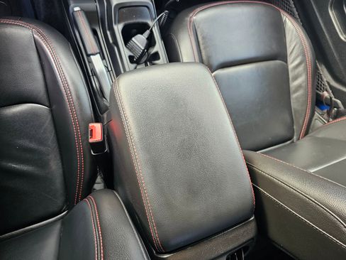 Used 2020 Jeep Gladiator Rubicon image 25