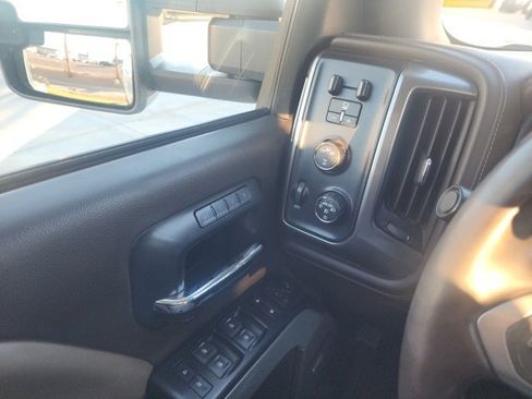 Used 2017 Chevrolet Silverado 2500 LTZ w/ Duramax Plus Package image 42