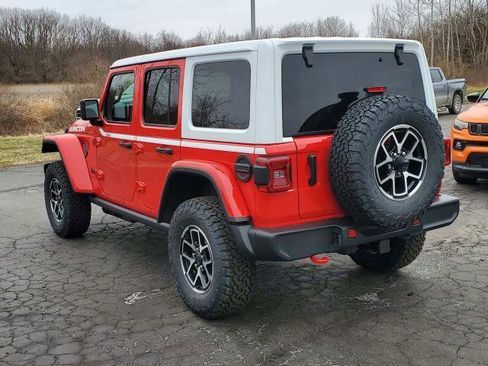 New 2026 Jeep Wrangler Unlimited Rubicon w/ Whitecap Package image 4