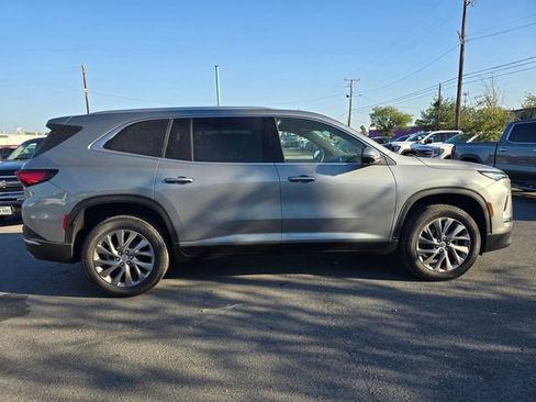 New 2026 Buick Enclave Preferred FWD image 4
