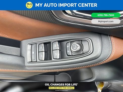 Used 2023 Subaru Forester Touring AWD/4WD image 12