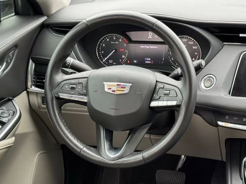 Certified 2021 Cadillac XT4 Premium Luxury w/ Driver Awareness Package image 26