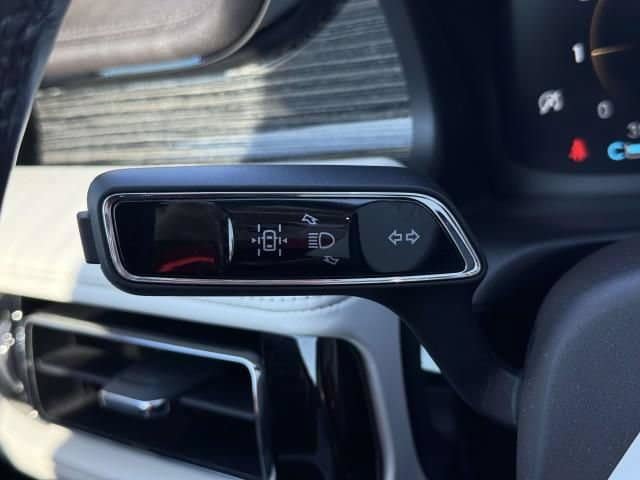 Used 2022 Lincoln Aviator Black Label w/ Dynamic Handling Package AWD/4WD image 22