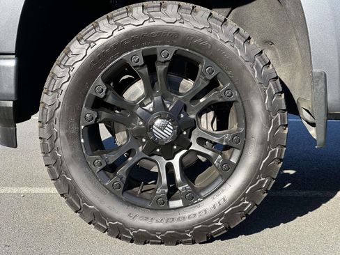 Used 2022 Chevrolet Silverado 1500 Custom w/ LPO, Dark Essentials Package image 7