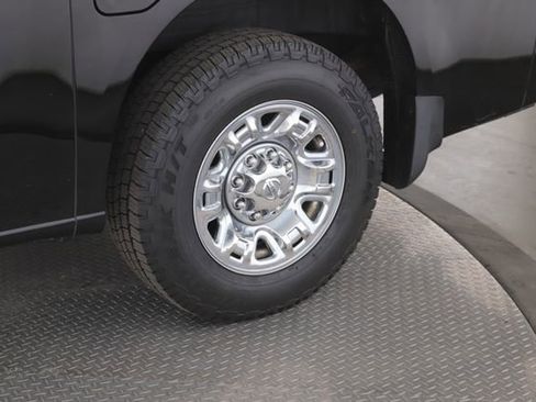 Used 2020 Nissan NV 3500 SL RWD image 14