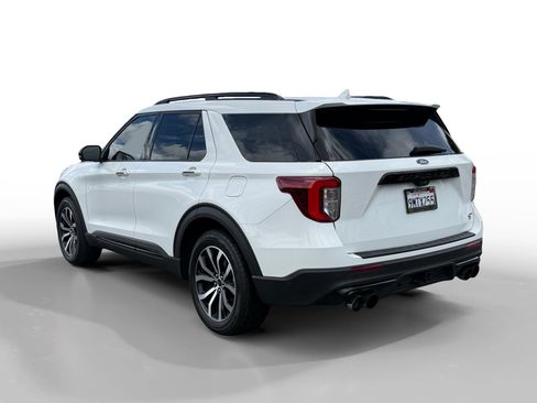 Used 2020 Ford Explorer ST w/ Premium Technology Package AWD/4WD image 3