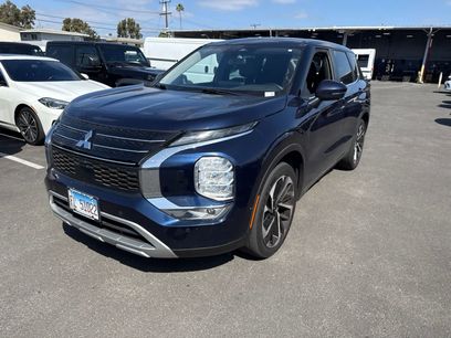 Used 2023 Mitsubishi Outlander SE