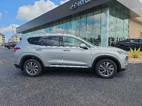 Used 2020 Hyundai Santa Fe SEL w/ Convenience + Premium Package FWD image 22