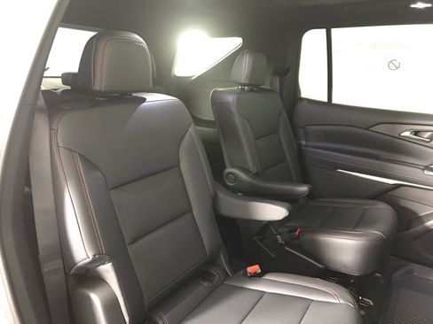 New 2026 Chevrolet Traverse Z71 w/ Driver Confidence Package image 14