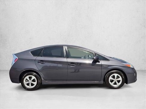 Used 2013 Toyota Prius Two FWD image 4