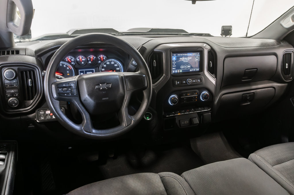Used 2022 Chevrolet Silverado 1500 Custom Trail Boss AWD/4WD image 7