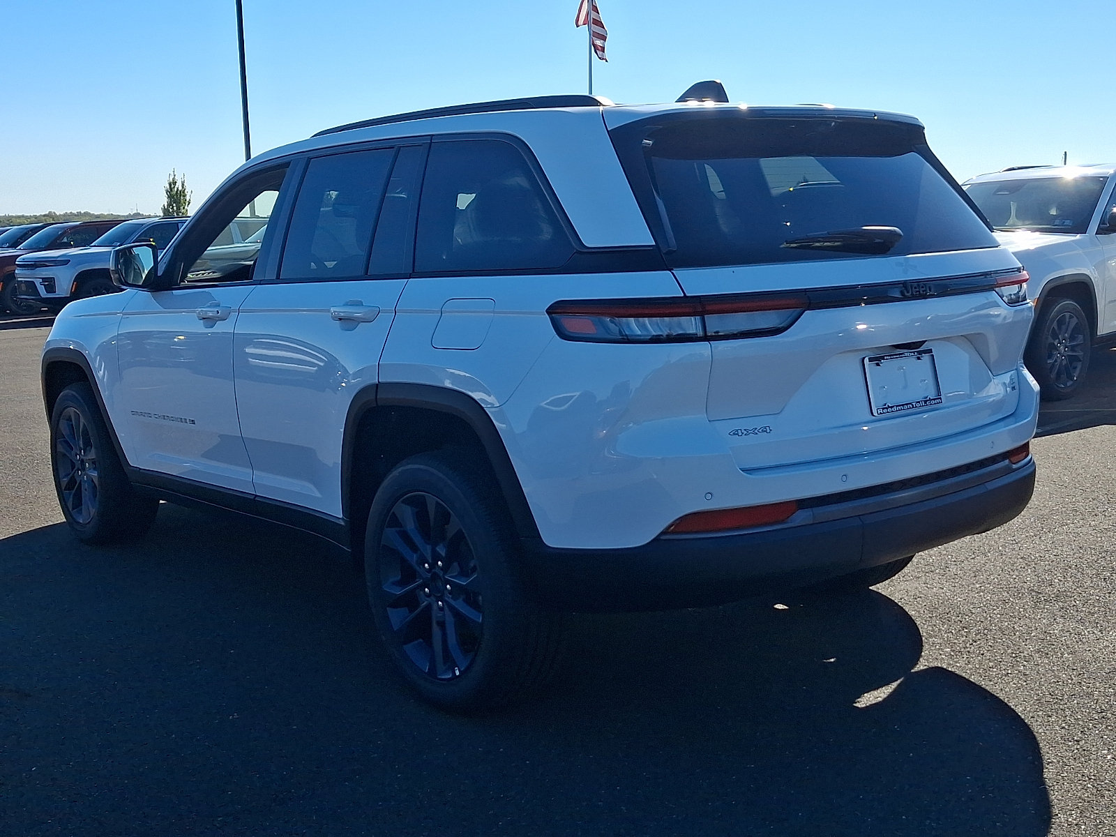 New 2026 Jeep Grand Cherokee Limited AWD/4WD image 3