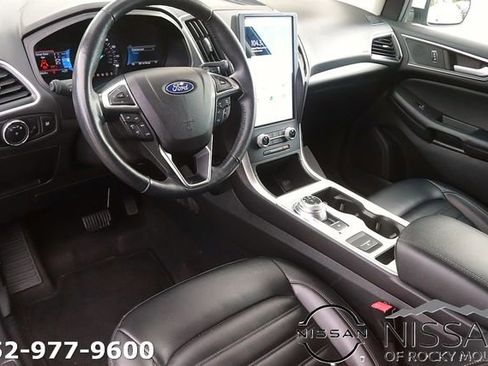 Used 2023 Ford Edge SEL AWD/4WD image 13