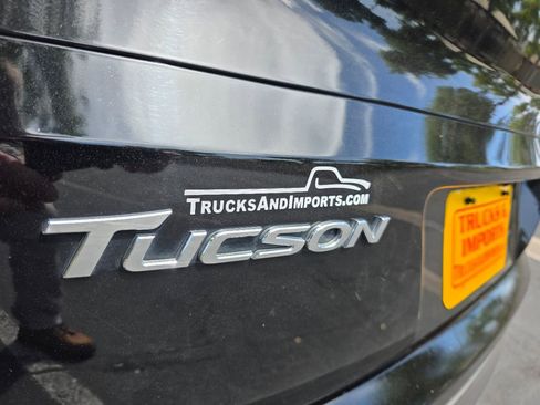 Used 2016 Hyundai Tucson Limited w/ Option Group 03 FWD image 6