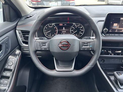 New 2026 Nissan Rogue SV AWD/4WD image 14