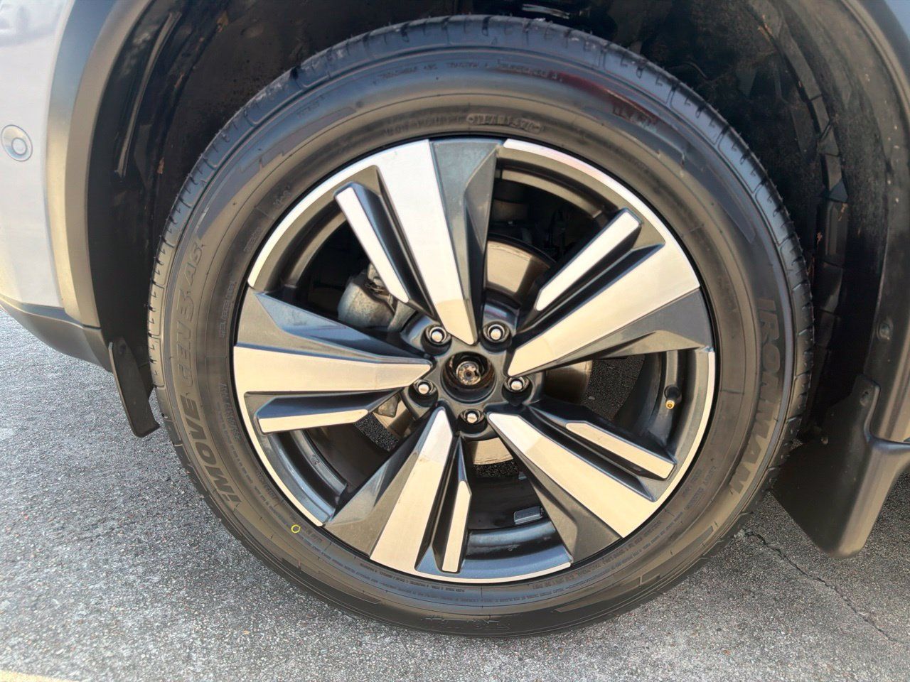 Used 2021 Nissan Rogue Platinum FWD image 7