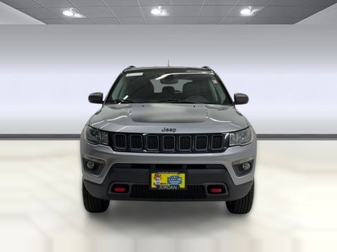 Used 2020 Jeep Compass Trailhawk AWD/4WD image 5