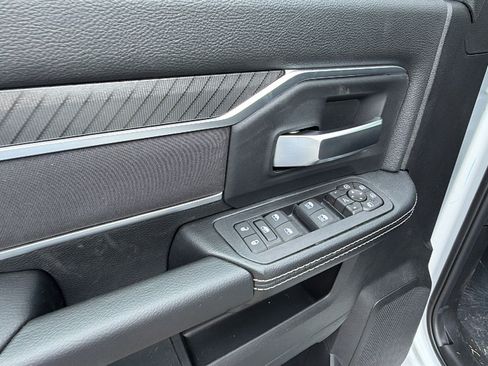 New 2026 RAM 2500 Big Horn AWD/4WD image 14