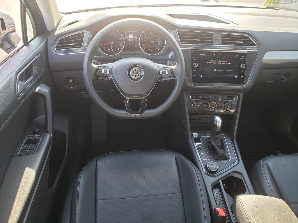 Used 2020 Volkswagen Tiguan SE AWD/4WD image 15